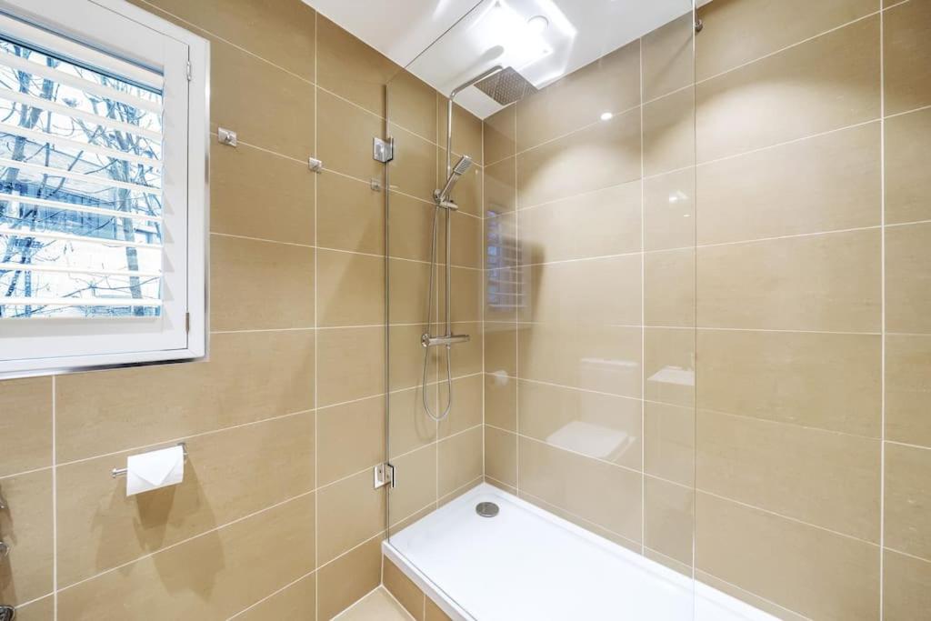 Stylish Contemporary 1 Bed Flat Near London Bridge Apartman Kültér fotó